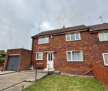 3 bedroom end of terrace house to rent - Photo 1