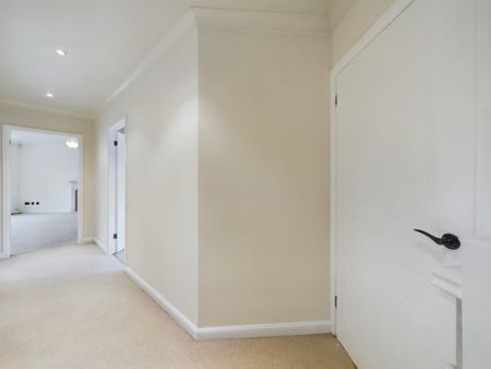 2 bedroom House to rent - Photo 5