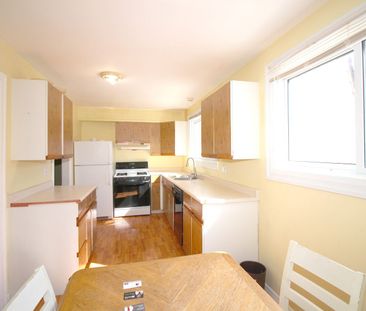 For Lease - 1460 LIMBERLOST Road Unit# 21, London North, Ontario - Photo 2