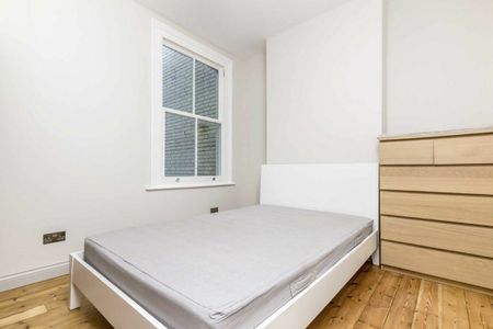 Prairie Street, South Lambeth, SW8 - Photo 3