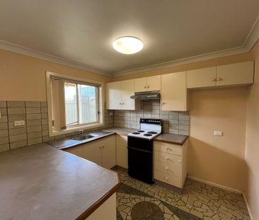 Well Presented Duplex - Photo 5