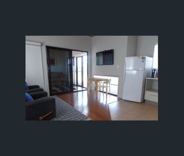 1 Bedroom Cottage Overlooking the Beautiful Pacific Ocean - Photo 1