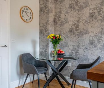 2 bedroom semi-detached house to rent - Photo 3