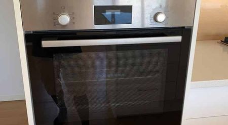 Modern 4-Bedroom Family Home in Wallaceville - Photo 2