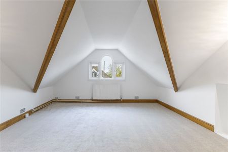 Effingham Road, Long Ditton, Surbiton, Surrey, KT6 flat to rent - Photo 3