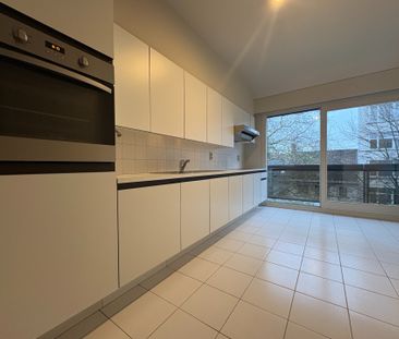 Appartement te huur in Kortrijk - Photo 6