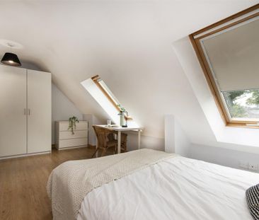 5 bedroom semi-detached house to rent - Photo 4