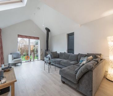 3 bedroom detached house to rent - Photo 1