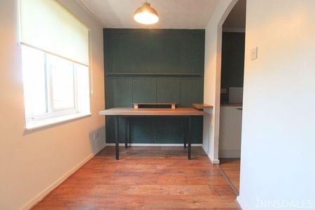 2 bedroom apartment to rent - Photo 2