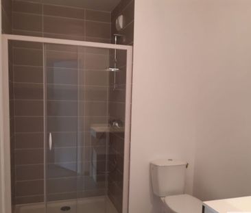 Location Appartement 2 pièces 39m² - Photo 3