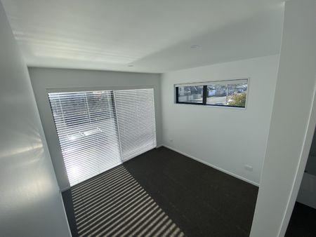 242 Edgeware Road, Edgeware - Photo 4