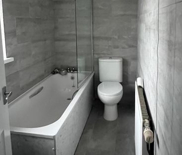 3 bedroom house to rent - Photo 3