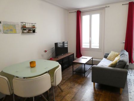 Location Appartement 1 pièce 37m² FONTAINEBLEAU 77300 - Photo 3