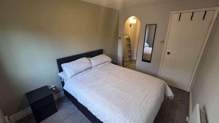 Harp Island Close, London, NW10 - Photo 3