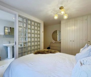 2 bedroom maisonette to rent - Photo 2