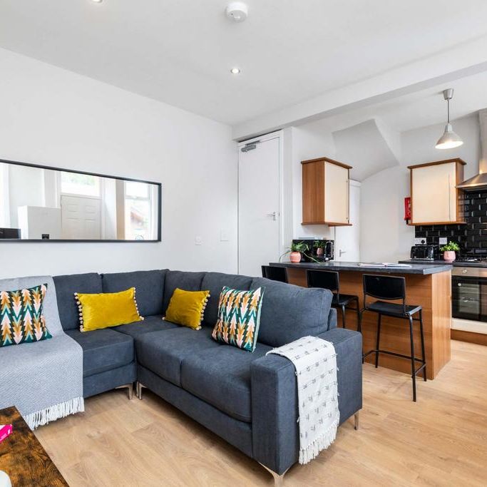 4 bedroom house to rent - Photo 1