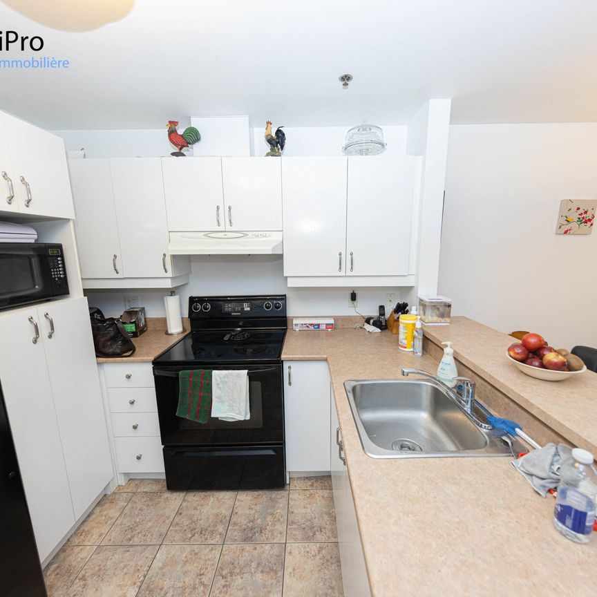 3250 chemin Ste-Foy - Photo 1