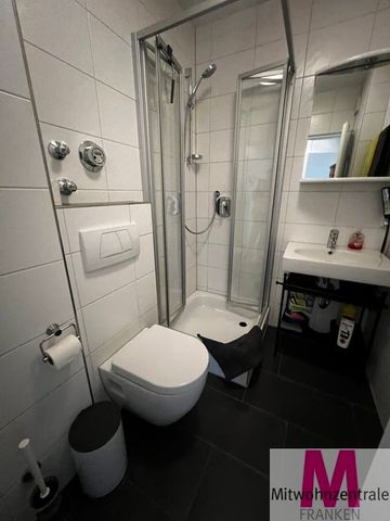 Helle Wohnung mit moderner Möblierung - Foto 5