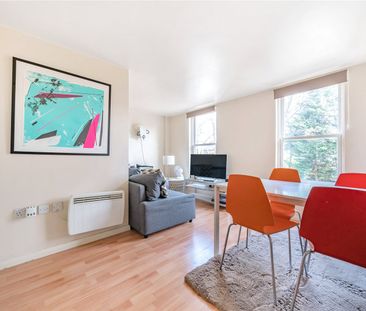 Silver Street, EN1, Enfield - Photo 3