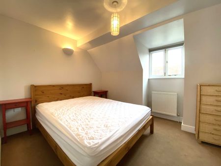 Heritage Court, Canterbury - Photo 3