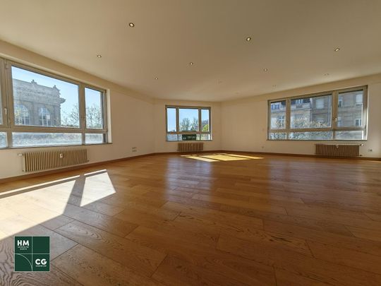 Location Appartement 4 pièces 145m² STRASBOURG 67000 - Photo 1