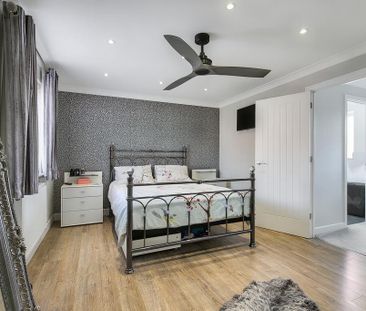 3 bedroom terraced house to rent - Photo 4