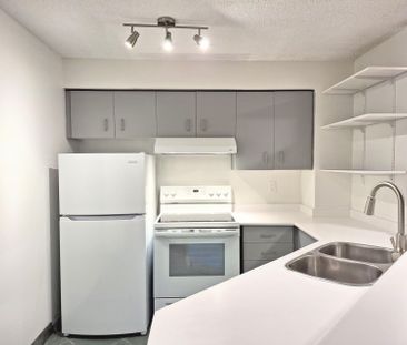 For Lease - 25 Grenville Street, Toronto, Ontario - Photo 4