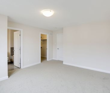 For Lease - 760 Jennie Trout Terrace, Kanata, Ontario - Photo 2