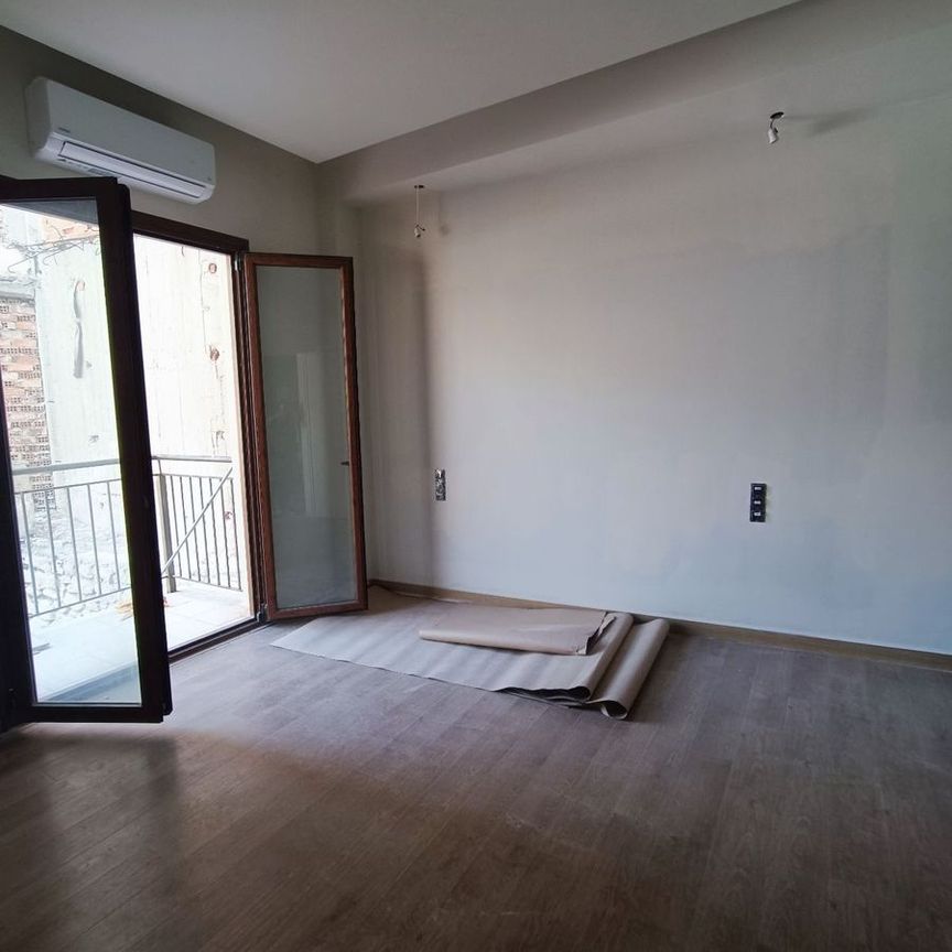 Studio/Γκαρσονιέρα για ενοικίαση Κέντρο (Λαμία) - Φωτογραφία 1