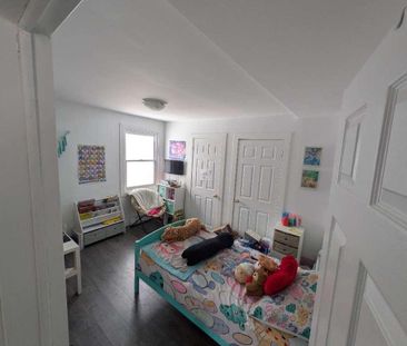 3 1/2 ensoleillé - rénové - Accepte chien - Cour privée - Photo 4