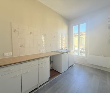 Location Appartement 1 pièce 23m² BORDEAUX 33000 - Photo 2