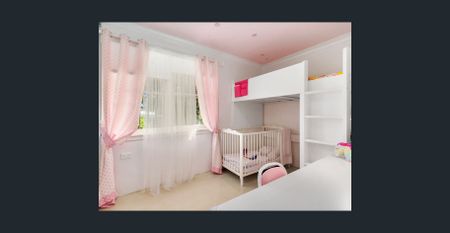 Charming Family Home in Quiet location - Photo 4