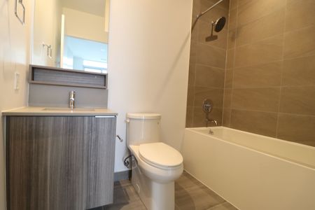 For Lease - 898 Portage Parkway Unit# 4302, Vaughan, Ontario - Photo 5