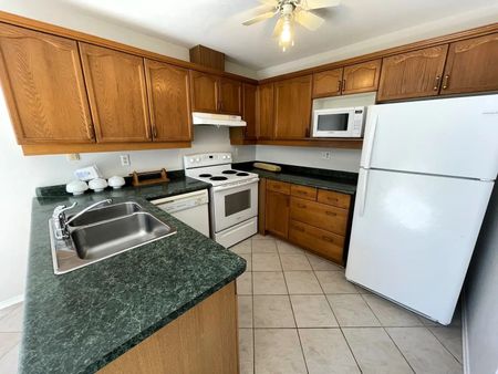 For Lease - 111 Athabaska Road, Barrie, Ontario - Photo 3