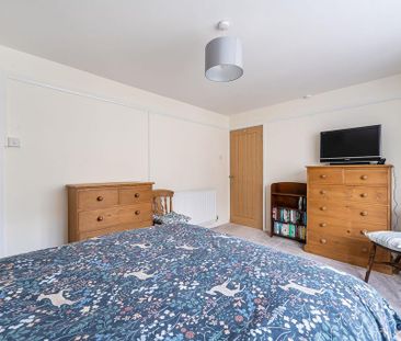 2 bedroom maisonette to rent - Photo 6
