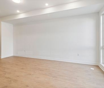 For Lease - 61 Burleigh Mews Avenue, Vaughan, Ontario - Photo 5