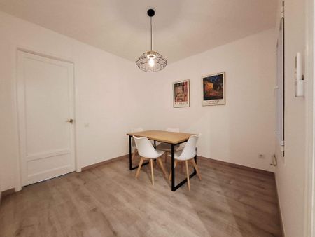 Barcelona, Catalonia 08013 - Photo 2