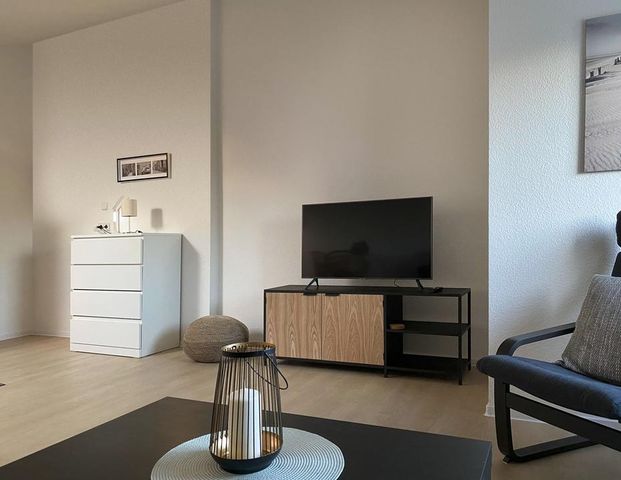 Schöne 2-Zimmer Wohnung - hell, gepflegt, einzigartig - Foto 1