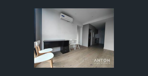 Full Furnished One-bedroom Apartment in 380 Melbourne - Photo 1