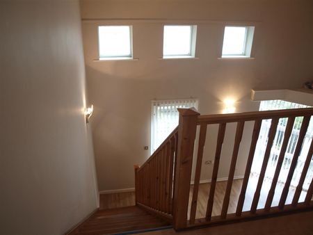 Brunswick Mews, BIRKENHEAD CH41 - Photo 5