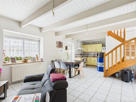 House - Photo 3