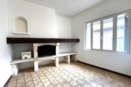 Maison de ville 3 chambres, terrasse et double garage - Photo 2