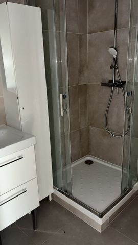 Location Appartement 2 pièces 41m² - Photo 2