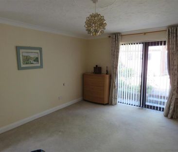 3 bedroom bungalow to rent - Photo 3