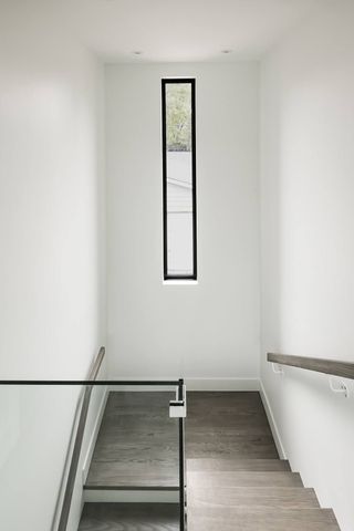 For Lease - 411 Annette Street Unit# R, Toronto, Ontario - Photo 2