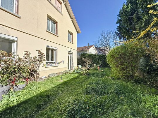 Location Appartement 2 pièces 39m² ST MARTIN D HERES 38400 - Photo 1