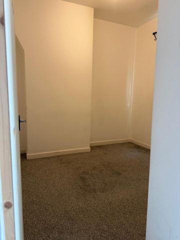 3 Bed Terraced House, Alpha Street, L21 - Photo 4