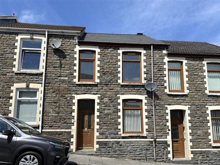 3 bedroom terraced house to rent - Photo 4