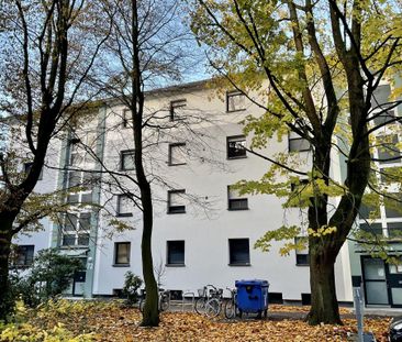 2 Zimmer-Wohnung mit Balkon in absolut zentraler Lage! - Photo 1
