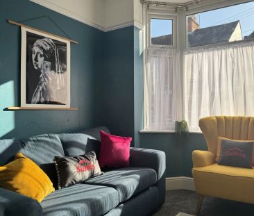 Queens Road (4 bed) - Photo 6